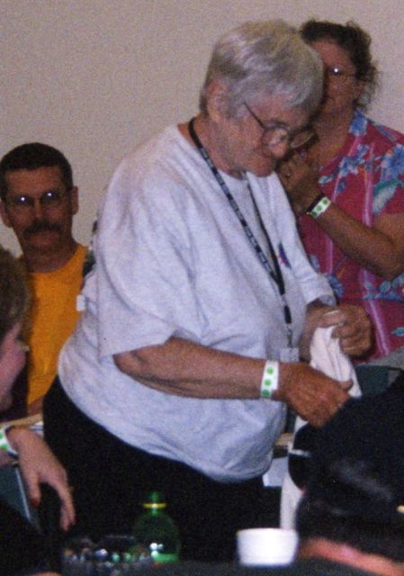 2001-09-0121.jpg
