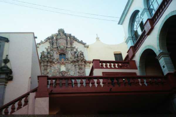   disk5/13_12A.JPG  